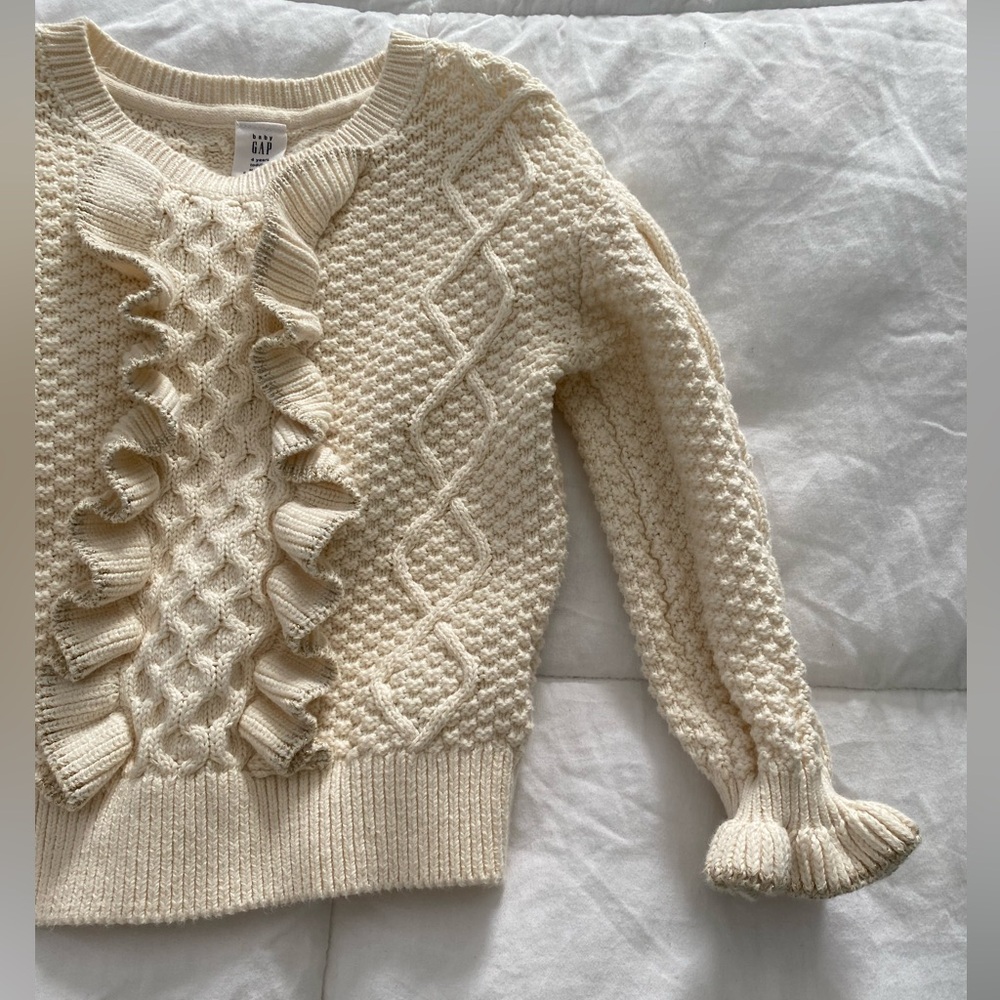 BabyGAP girl size 4 sweater Cream Gold Metallic Textured Knit Sweater ruffle hem - Picture 9 of 15